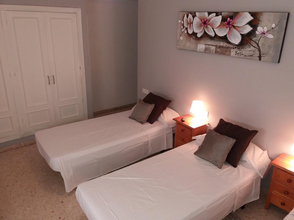 Hostal Gonzalez Марбелья Екстер'єр фото