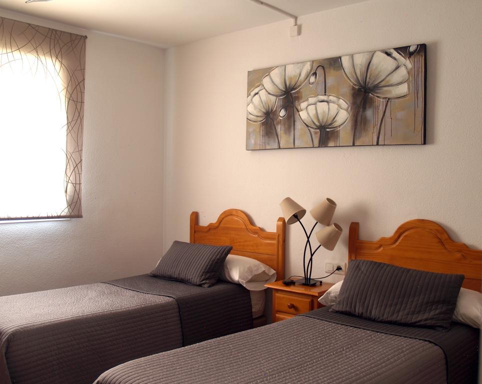 Hostal Gonzalez Марбелья Екстер'єр фото