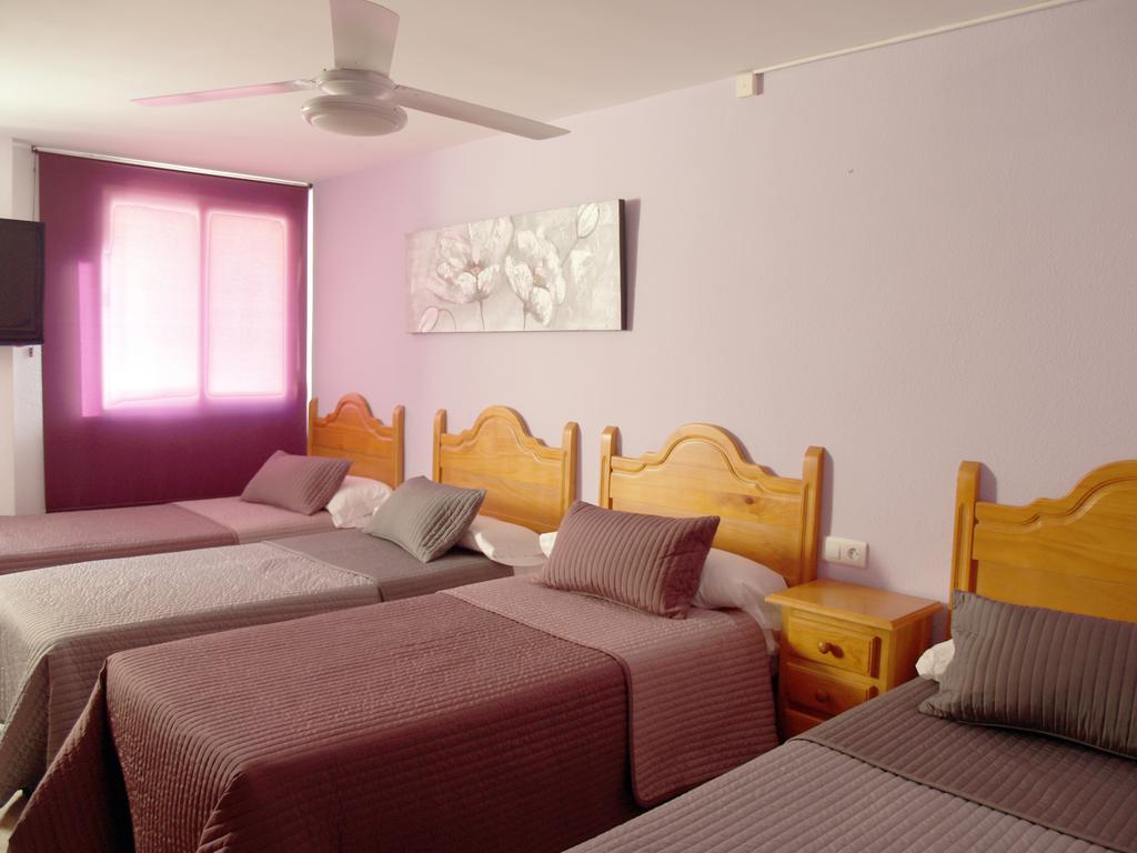 Hostal Gonzalez Марбелья Екстер'єр фото